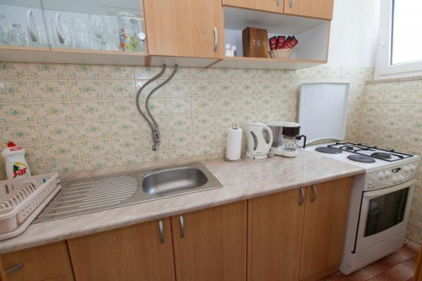 Apartments Bujan Цриквеница Экстерьер фото