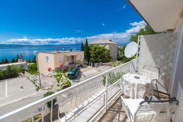 Apartments Bujan Цриквеница Экстерьер фото