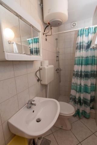 Apartments Bujan Цриквеница Экстерьер фото